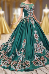 Luxury Green Round Neck Short Sleeves Prom Dresses with Beading