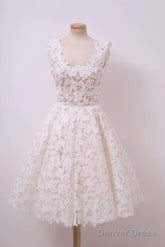 A-Line Ivory Lace Homecoming Dresses Square Neck Short Prom Dress