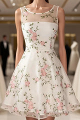 A Line Round Neck Short Lace Floral Prom Dresses, Short Lace Floral Formal Homecoming Dresses