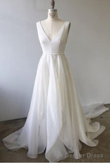 A-Line V Neck Ivory Prom Dresses Wedding Dresses With Court Train