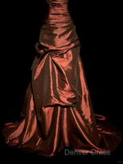 Aesthetic Ball Gown Strapless Burgundy Taffeta Prom Dresses Ruffle Long Party Dresses