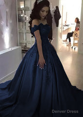 Ball Gown Off-the-Shoulder Sleeveless Sweep Train Satin Prom Dresses With Appliqued Beading
