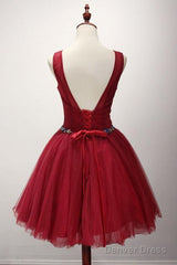 Ball Gown Scoop Neck Short Tulle Homecoming Dress With Beading
