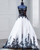 Black Lace Embroidery Wedding Dress