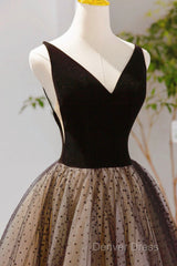 Black V-Neck Tulle Short Prom Dresses, A-Line Black Tea Length Party Dresses