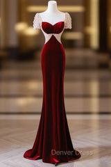 Burgundy Memraid Velvet Short Sleeve Beading Prom Dresses