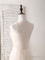 Champagne Round Neck Tulle Lace Applique Long Prom Dress