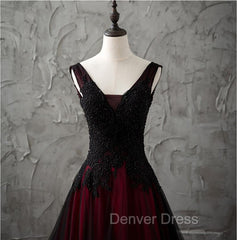 Charming Sleeveless Black and Red Lace Appliques Beaded Party Dresses, Low Back Prom Dresses
