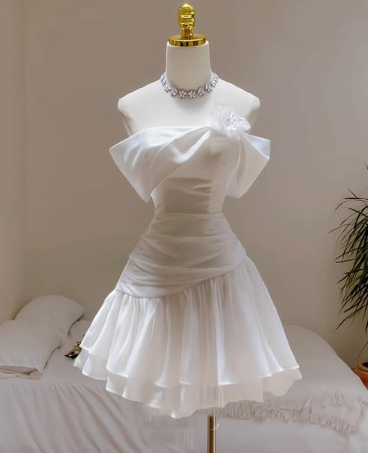cute white birthday dresses A Line Off The Shoulder Chiffon Summer Homecoming Dress Hoc Line Cotton White Dress Amazon Black And White group-DHD6413US Name/Description:Shaylin Deposit - 2 gowns: Emerald + Ivory & Ivory Lace