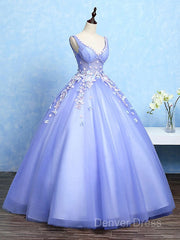 Cute Lavender Tulle Ball Gown V-Neckline Sweet 16 Dresses, Light Purple Formal Dresses
