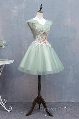 Cute Short Tulle V-Neckline With Flower Lace Party Dresses Homecoming Dresses, Short Formal Dresses