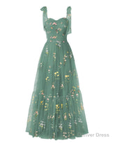 Elegant Embroidery Peacock Prom Dresses Sweetheart Spaghetti Straps A Line Party Dress Long Simple Formal Dress