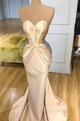 Elegant Sweetheart Champagne Prom Dresses Mermaid Long With Crystals