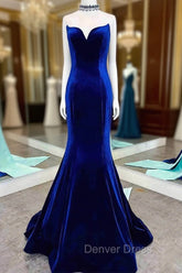 Fitted Mermaid Royal Blue Velvet Prom Dresses With Bow