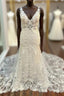 Floral Lace V Neck Trumpet Long Wedding Dresses