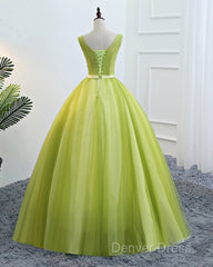 Fresh Green Tulle V Neck Long Lace Up Senior Prom Dresses With Applique