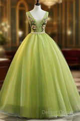 Fresh Green Tulle V Neck Long Lace Up Senior Prom Dresses With Applique