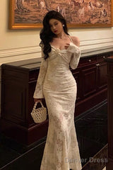 Gorgeous Mermaid V Neckline Long Sleeves Date Night Dress White Lace Prom Dresses Birthday Outfits