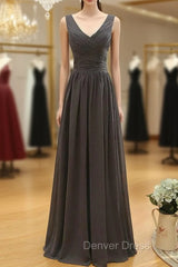 Gray V-neck Chiffon Backless Pleat Bridesmaid Dresses