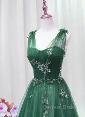 Green Tulle V Neck Beading Appliques Prom Dresses