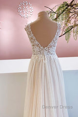 Long A-Line Sweetheart Tulle Backless Wedding Dresses With Floral Lace
