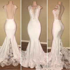 Long Mermaid V-Neck Lace White Prom Dresses