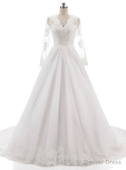 Long Sleeves V Neckline Backless Lace Appliques Wedding Gowns