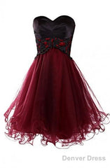 Lovely A-Line Mini Burgundy Organza Homecoming Dress With Appliques