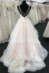 Luxurious Long A-line Princess Tulle Lace Backless Wedding Dresses