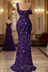 Mermaid One Shoulder Slit Sequin Prom Dresses