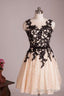 Modern A-Line Jewel Knee Length Lace Homecoming Dress With Appliques