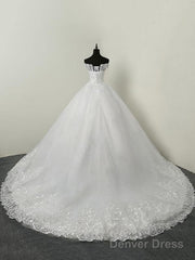 Off The Shoulder Ball Gown Wedding Dresses Short Sleeve Lace Applique Tulle Bridal Dress