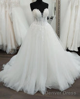 Plus Size Tulle Sweetheart Embroidery Wedding Dress