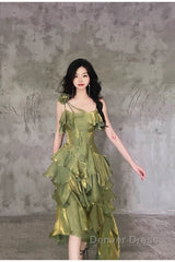 Pretty Irregular Ruffled Spaghetti Straps Green Prom Dresses With Detachable Rose Long Birthday Dresses For Women