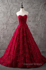 Romantic Burgundy Lace Embroidery Sweetheart Wedding Dresses Princess
