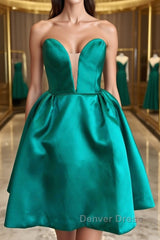 Short V Neck Green Prom Dresses, V Neck Short Green Formal Homecoming Dresses