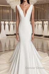 Simple Mermaid Plunge Neck Wedding Dresses