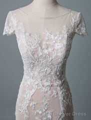 Simple Wedding Dress Mermaid Jewel Neck Short Sleeves Floor Length Customized Lace Bridal Gowns With Train