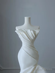Timeless Mermaid Strapless Ivory Ruffles Long Wedding Dresses Bridal Dress