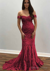 Trumpet/Mermaid Off-the-Shoulder Court Train Tulle Prom Dresses With Lace Appliqued