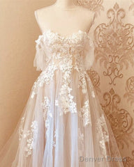 Tulle Boho Wedding Dress Off The Shoulder Lace Appliques