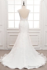 Tulle & Organza Bateau Mermaid Wedding Dresses With Lace Appliques & Belt