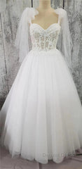 Tulle Sweetheart Lace-Up A-Line Long Wedding Dresses