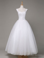 Tulle Wedding Dress Sweatheart Beading Ball Gown Floor Length Bridal Dress