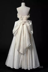 Vintage A Line Strapless Satin White Long Wedding Dresses Brides Dresses