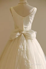 Vintage Ball Gown Bateau White Tea Length Wedding Dresses Brides Dresses
