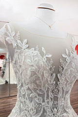 Vintage Long A-line Jewel Tulle Ruffles Wedding Dresses with Lace Appliques