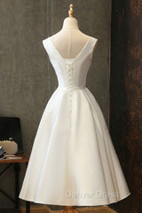 White Round Neck Satin Short Prom Dresses White Homecoming Dresses