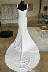 White Straight Neck Mermaid Long Wedding Dress Pure Color