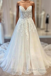 White Sweetheart A-Line Wedding Dresses Tulle Lace Bridal Dresses With Sweep Train Off Shoulder Elegant